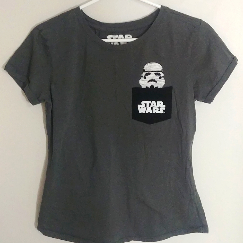 Star Wars Official Merchandise Sequence Storm Trooper in Pocket Tee